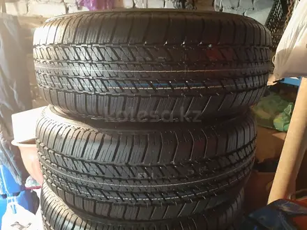 Шины Bridgestone Dueler за 40 000 тг. в Актобе