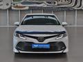 Toyota Camry 2018 года за 11 580 000 тг. в Алматы – фото 2