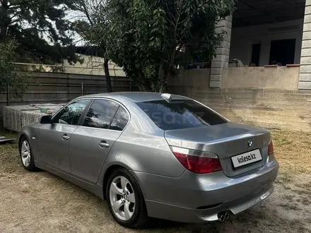 BMW 530 2004 года за 5 900 000 тг. в Алматы – фото 3
