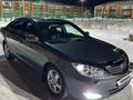 Toyota Camry 2003 годаүшін6 200 000 тг. в Караганда – фото 2