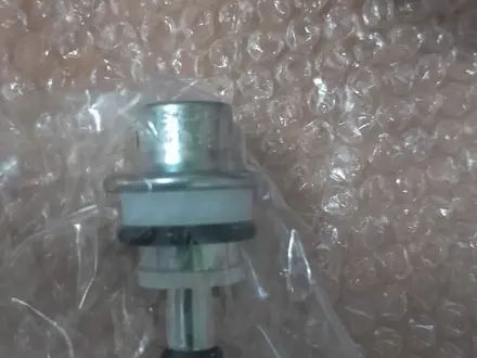 Регулятор давления топлива. (обратный клапан) Toyota за 1 000 тг. в Алматы – фото 5