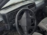 Volkswagen Golf 1989 годаүшін250 000 тг. в Актобе – фото 4