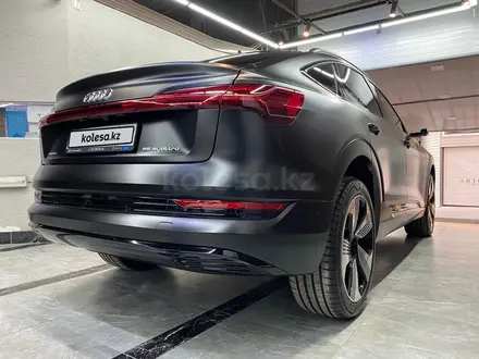 Audi e-tron Sportback 2021 года за 35 500 000 тг. в Алматы – фото 12