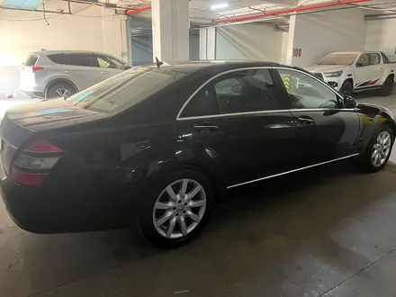 Mercedes-Benz S 350 2006 года за 10 500 000 тг. в Атырау – фото 2