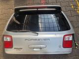 Дверь багажника Subaru Forester SF5 за 75 000 тг. в Алматы – фото 3