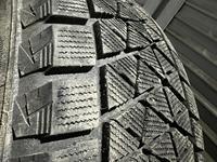 275/65R17 Bridgestone DMV-2 за 300 000 тг. в Алматы