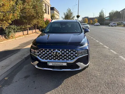 Hyundai Santa Fe 2023 года за 14 200 000 тг. в Алматы