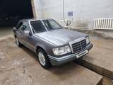 Mercedes-Benz E 200 1993 годаfor1 500 000 тг. в Караганда – фото 2