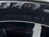 Комплект шин с дисками 285 60 18, или обмен на шины 18 р. за 130 000 тг. в Астана – фото 2