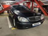 Mercedes-Benz S 320 2000 годаfor4 000 000 тг. в Шу