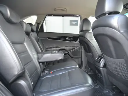 Kia Sorento Comfort 2018 года за 13 500 000 тг. в Шымкент – фото 7