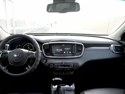 Kia Sorento Comfort 2018 года за 13 500 000 тг. в Шымкент – фото 8