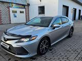 Toyota Camry 2021 года за 11 000 000 тг. в Шахтинск