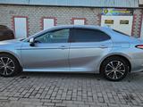 Toyota Camry 2021 года за 11 000 000 тг. в Шахтинск – фото 3