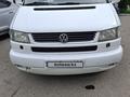 Volkswagen Caravelle 2001 года за 4 200 000 тг. в Усть-Каменогорск