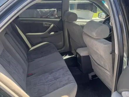 Toyota Camry 1997 года за 2 900 000 тг. в Алматы – фото 6