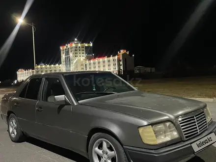 Mercedes-Benz E 220 1993 года за 1 100 000 тг. в Кызылорда