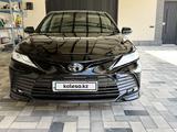 Toyota Camry 2021 годаүшін18 000 000 тг. в Шымкент – фото 4