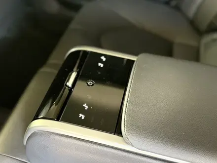Toyota Camry 2021 года за 18 000 000 тг. в Шымкент – фото 9