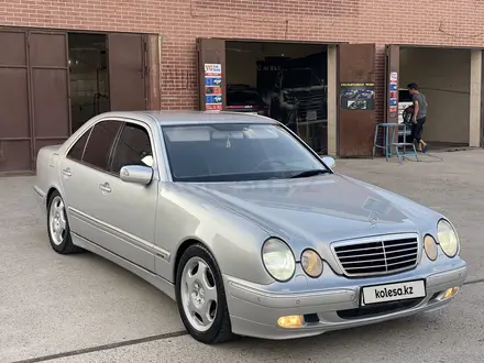 Mercedes-Benz E 320 2002 года за 6 000 000 тг. в Шымкент