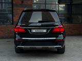 Mercedes-Benz GL 500 2014 года за 14 900 000 тг. в Астана – фото 2