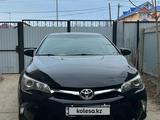 Toyota Camry 2016 года за 9 000 000 тг. в Атырау – фото 4