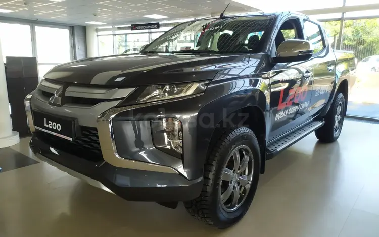 Mitsubishi L200 DC Invite+ 2021 года за 22 170 000 тг. в Костанай