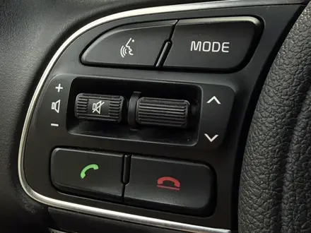Kia K5 2016 года за 9 200 000 тг. в Алматы – фото 42
