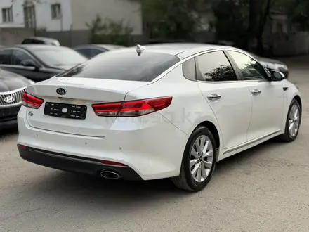Kia K5 2016 года за 9 200 000 тг. в Алматы – фото 8