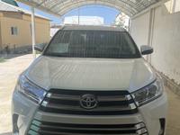 Toyota Highlander 2014 годаүшін15 500 000 тг. в Актау