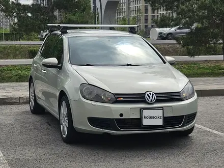 Volkswagen Golf 2010 года за 3 400 000 тг. в Астана – фото 2