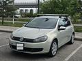 Volkswagen Golf 2010 года за 3 400 000 тг. в Астана