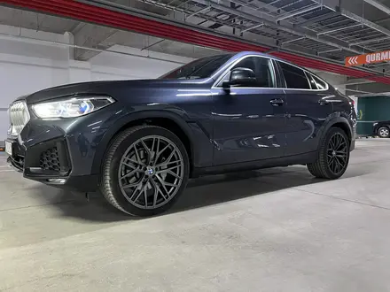 BMW X6 2020 года за 37 700 000 тг. в Астана