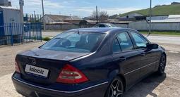 Mercedes-Benz C 240 2001 года за 2 200 000 тг. в Шымкент – фото 2