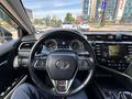 Toyota Camry 2018 годаfor14 000 000 тг. в Алматы – фото 5