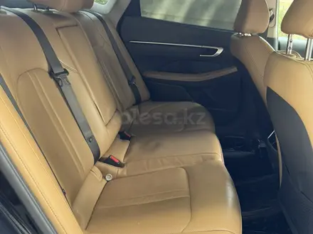 Hyundai Sonata 2020 года за 9 900 000 тг. в Алматы – фото 7