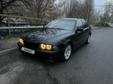 BMW 528 1999 года за 3 500 000 тг. в Шымкент – фото 3
