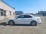 Toyota Camry 2020 годаүшін14 900 000 тг. в Семей – фото 2