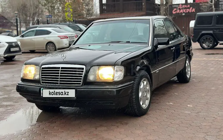 Mercedes-Benz E 200 1995 года за 2 200 000 тг. в Астана