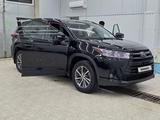 Toyota Highlander 2018 годаүшін18 500 000 тг. в Актау – фото 2