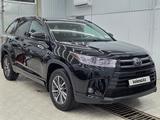 Toyota Highlander 2018 годаүшін18 500 000 тг. в Актау – фото 3