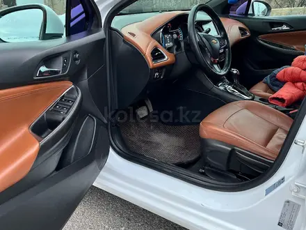 Chevrolet Cruze 2018 года за 6 700 000 тг. в Шымкент – фото 6