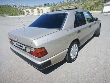 Mercedes-Benz E 230 1989 года за 1 750 000 тг. в Шымкент – фото 5