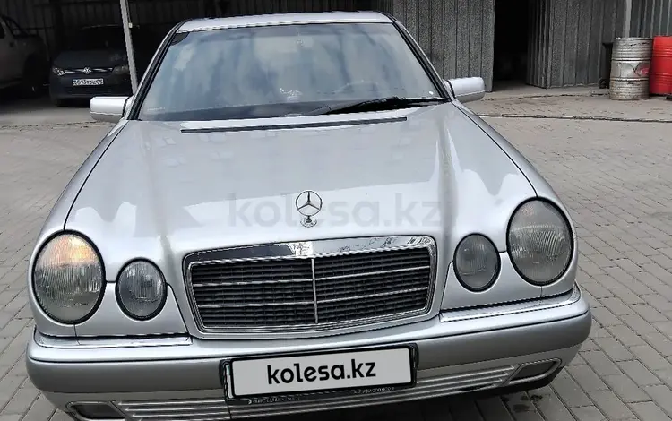 Mercedes-Benz E 230 1996 годаүшін2 700 000 тг. в Алматы
