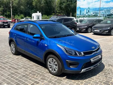 Kia Rio X-Line 2020 года за 7 500 000 тг. в Алматы – фото 3