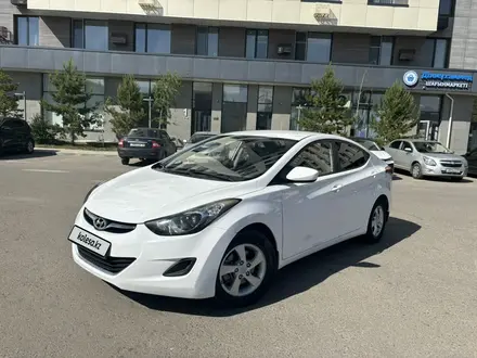 Hyundai Elantra 2013 года за 5 400 000 тг. в Астана