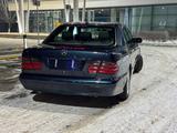 Mercedes-Benz E 320 2000 годаfor5 500 000 тг. в Кызылорда