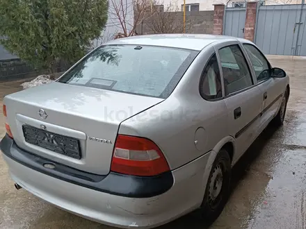 Opel Vectra 1997 года за 850 000 тг. в Шымкент – фото 4