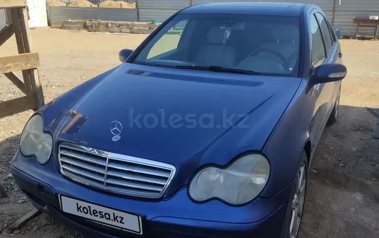 Mercedes-Benz C 220 2001 года за 2 500 000 тг. в Караганда