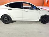 Hyundai Accent 2014 годаfor4 300 000 тг. в Денисовка – фото 3